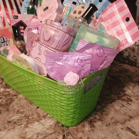 Teenage Girls Custom Christmas Birthday Basket Just Because Custom Basket - Picture 3 of 11